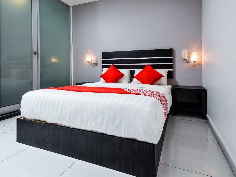 Hotel Zamburger Tengkera Melaka Esterno foto